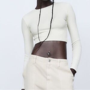 Zara Cropped Long Sleeve